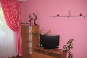Квартира посуточно по пр. Правды, 9/2