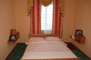 Квартира посуточно по ул. Героев Днепра, 69