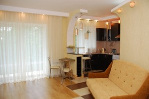 Квартира посуточно по ул. Бастионная, 14
