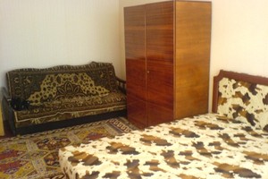Квартира посуточно по пр. Правды, 10