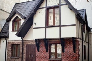 Квартира подобово по вул. Гнатюка, 24