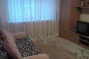 Квартира посуточно по бул. Л. Украинки, 28