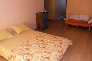 Квартира посуточно по бул. Давыдова, 14
