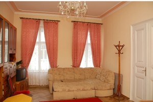 Квартира подобово по вул. Костюшка, 4