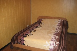 Квартира посуточно по ул. Юрия Чигирина, 12