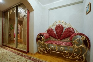 Квартира подобово по вул. Княгині Ольги, 5