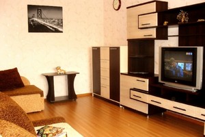 Квартира посуточно по ул. Севастопольская 32