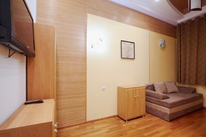 Квартира подобово по пр. Шевченка, 36