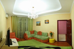 Двокімнатний люкс в самому центрі Миколаєва