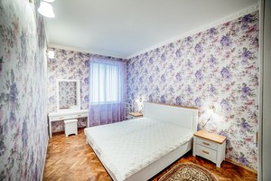 Уютная 2-комнатная квартира в центре Львова посуточно