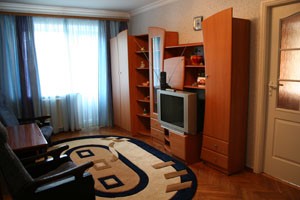 2-комнатная квартира возле метро Святошин и Нивки