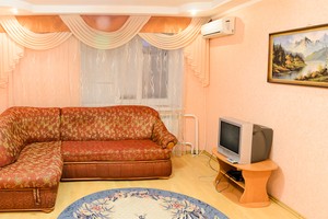 Квартира в новобудові, район Фрунзе (є WI-FI)