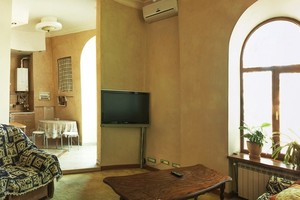 Комфортна 2-кімнатна квартира в центрі Одеси