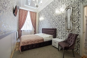 Подобово VIP квартира в центрі Львова з двома спальнями