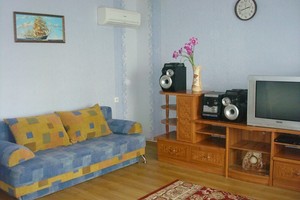 1-комнатная квартира для 4 человек, автовокзал Северный, Донецк-Сити