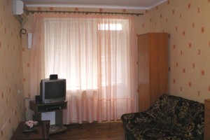 1-кімн. квартира подобово в центрі Луганська