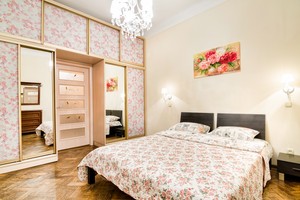Двухкомнатная квартира в центре Львова для краткосрочной аренды