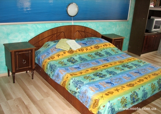 Квартира посуточно по ул. Доброхотова, 26 (Киев)