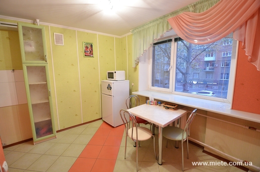 Квартира посуточно по ул. Соборная, 13 (Николаев)