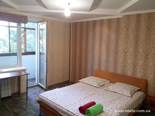 Квартира посуточно по ул. Волкова, 17 (Черкассы)