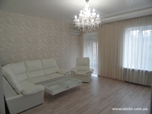 Квартира посуточно по пер. Маяковского, 9 (Одесса)