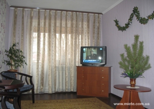 Квартира посуточно по ул. Подольская, 38 (Хмельницкий)