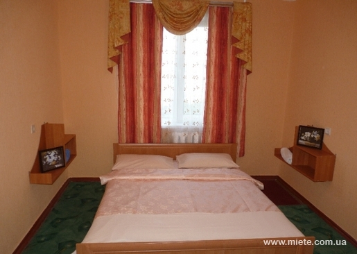 Квартира посуточно по ул. Героев Днепра, 69 (Черкассы)