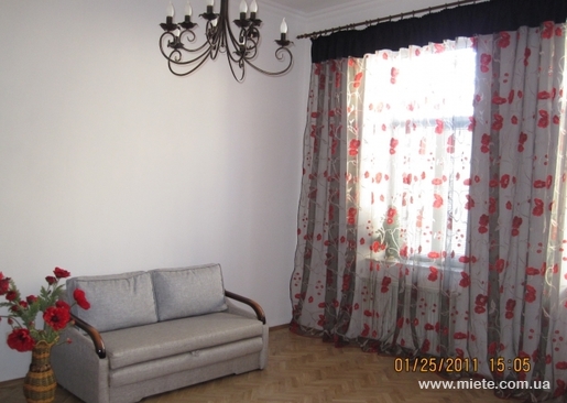 Квартира подобово по вул. Куліша, 6 (Львів)