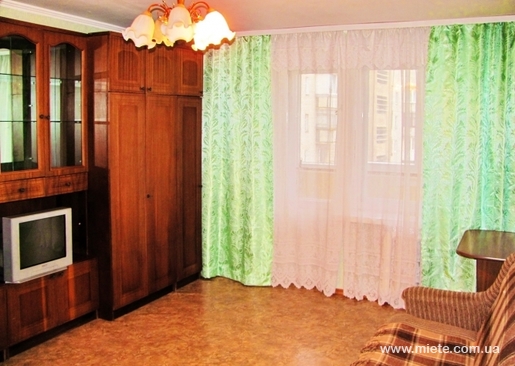 Квартира посуточно по пр. Соборности, 38 (Луцк)