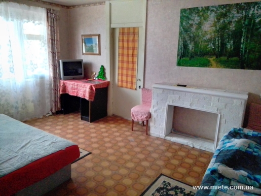 Квартира посуточно по ул. Богдана Хмельницкого, 23 (Днепр)