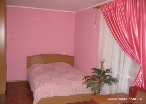 Квартира посуточно по пр. Правды, 9/2 (Кропивницкий)