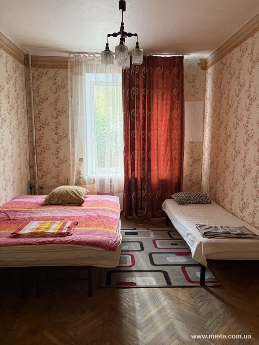 Квартира посуточно по ул. Теремковская, 3 (Киев)