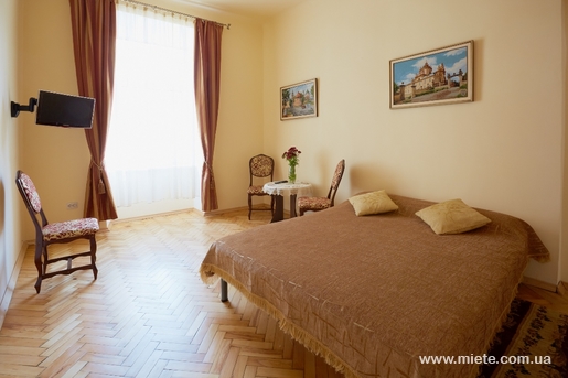 Квартира подобово по вул. Краківська, 34 (Львів)