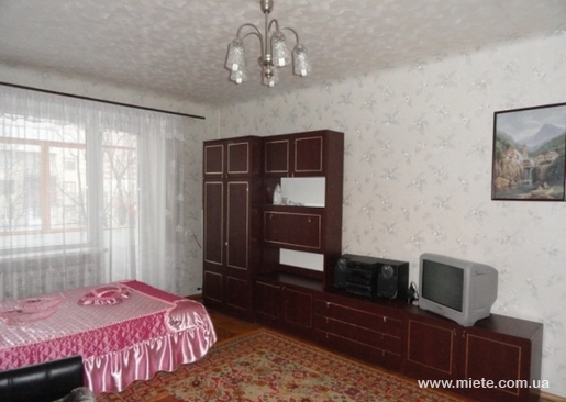 Квартира посуточно по пр. Науки, 27/23 (Харьков)