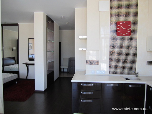 Квартира посуточно по пр. Героев Сталинграда, 2г (Киев)