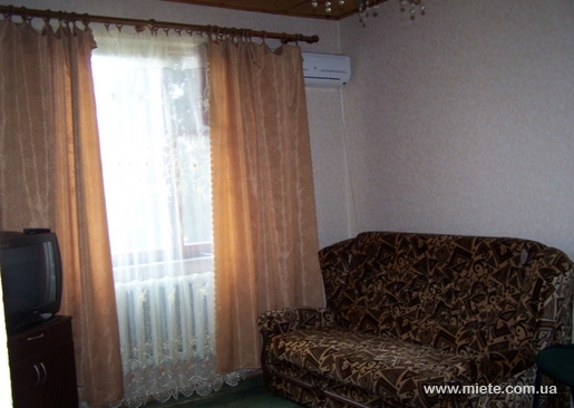Квартира подобово по вул. Павленка, 1 (Ялта)