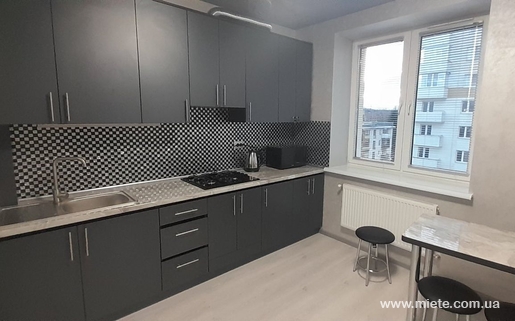 Квартира посуточно по ул. 50-летия УПА, 10в (Моршин)