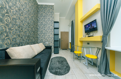 Квартира посуточно по ул. Терещенковская, 17Б (Киев)