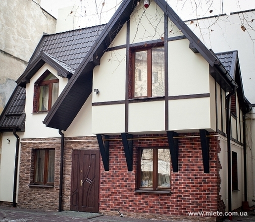 Квартира посуточно по ул. Гнатюка, 24 (Львов)