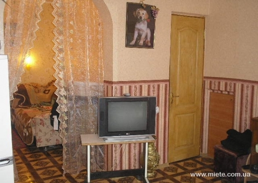 Квартира подобово по вул. Караєва (Євпаторія)