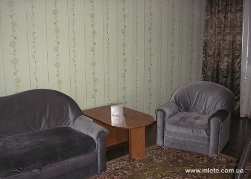 Квартира посуточно по ул. Красногвард, 25 (Чернигов)