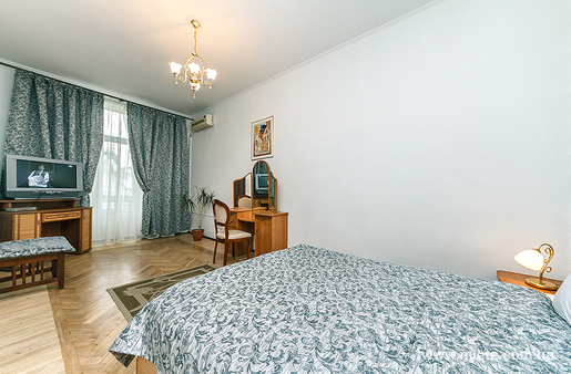 Квартира посуточно по ул. Михайловская, 24а (Киев)