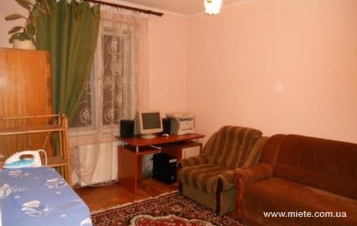 Квартира посуточно по ул. Архипенка, 22 (Львов)