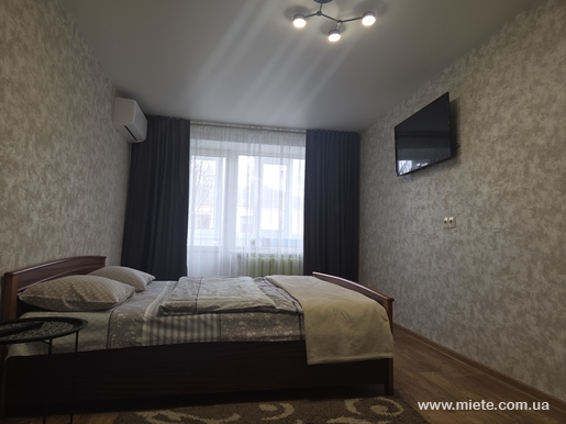 Квартира посуточно по ул. Мациевского, 12 (Чернигов)