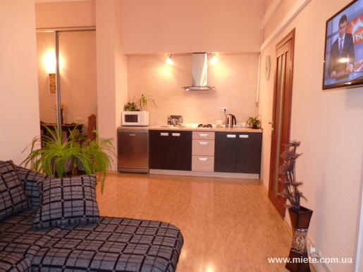 Квартира посуточно по ул. Екатерининская, 8/10 (Одесса)