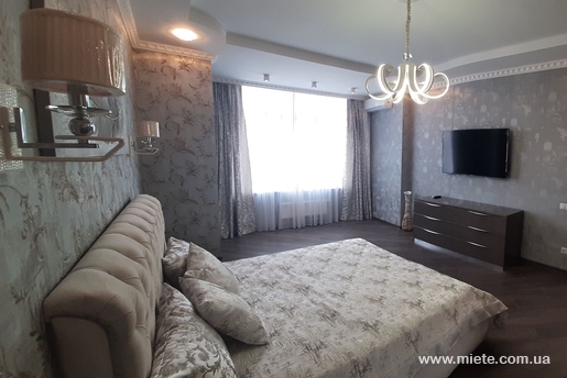 Квартира посуточно по ул. Каманина, 16а (Одесса)