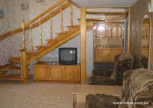 Квартира подобово по пров. Лукічєва (Євпаторія)