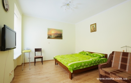 Квартира посуточно по пл. Ринок, 12 (Львов)
