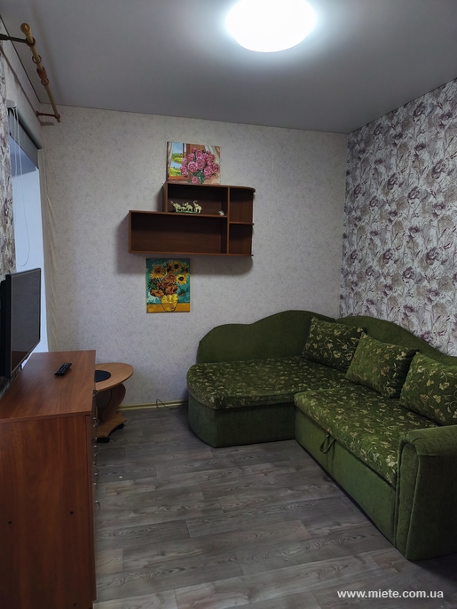 Квартира подобово по вул. Разумовська, 7 (Одеса)