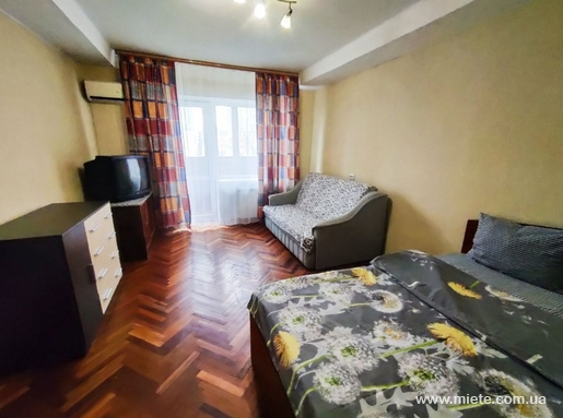 Квартира посуточно по пр. Берестейский, 16 (Киев)